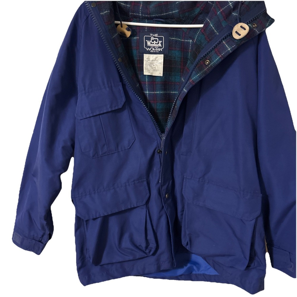 Vintage Woolrich Blue Nylon Flannel-line MTN Parka USA W/Wooden Toggles Large